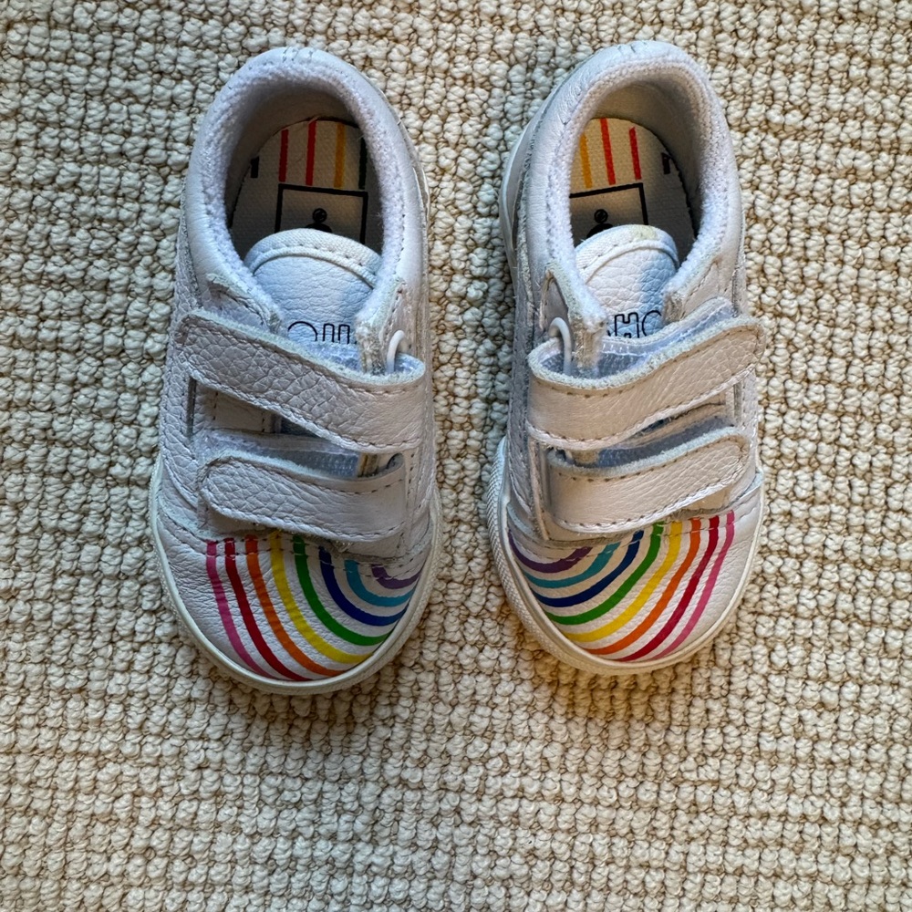 Vans x Flour Shop Old Skool V Size 4 New in Box!